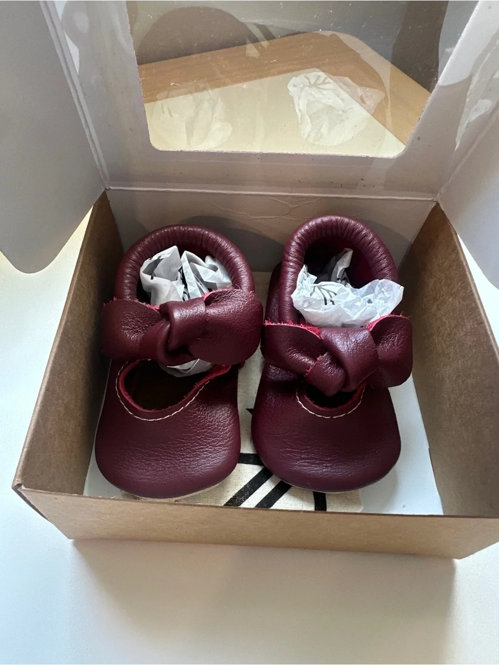 Freshly Picked Soft Sole Knotted Bow Moccasins Shoes Winterberry Size 3